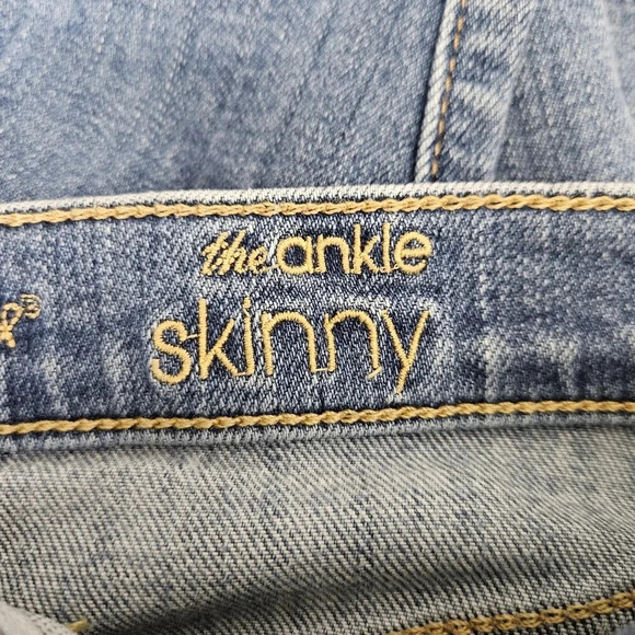 7 For All Mankind Ankle Skinny Jeans Mid Rise Medium Wash Step Raw Hem Denim - Picture 6 of 8